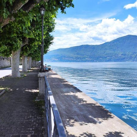 Appartamento Locazione Turistica Malpensata Porto Valtravaglia Esterno foto